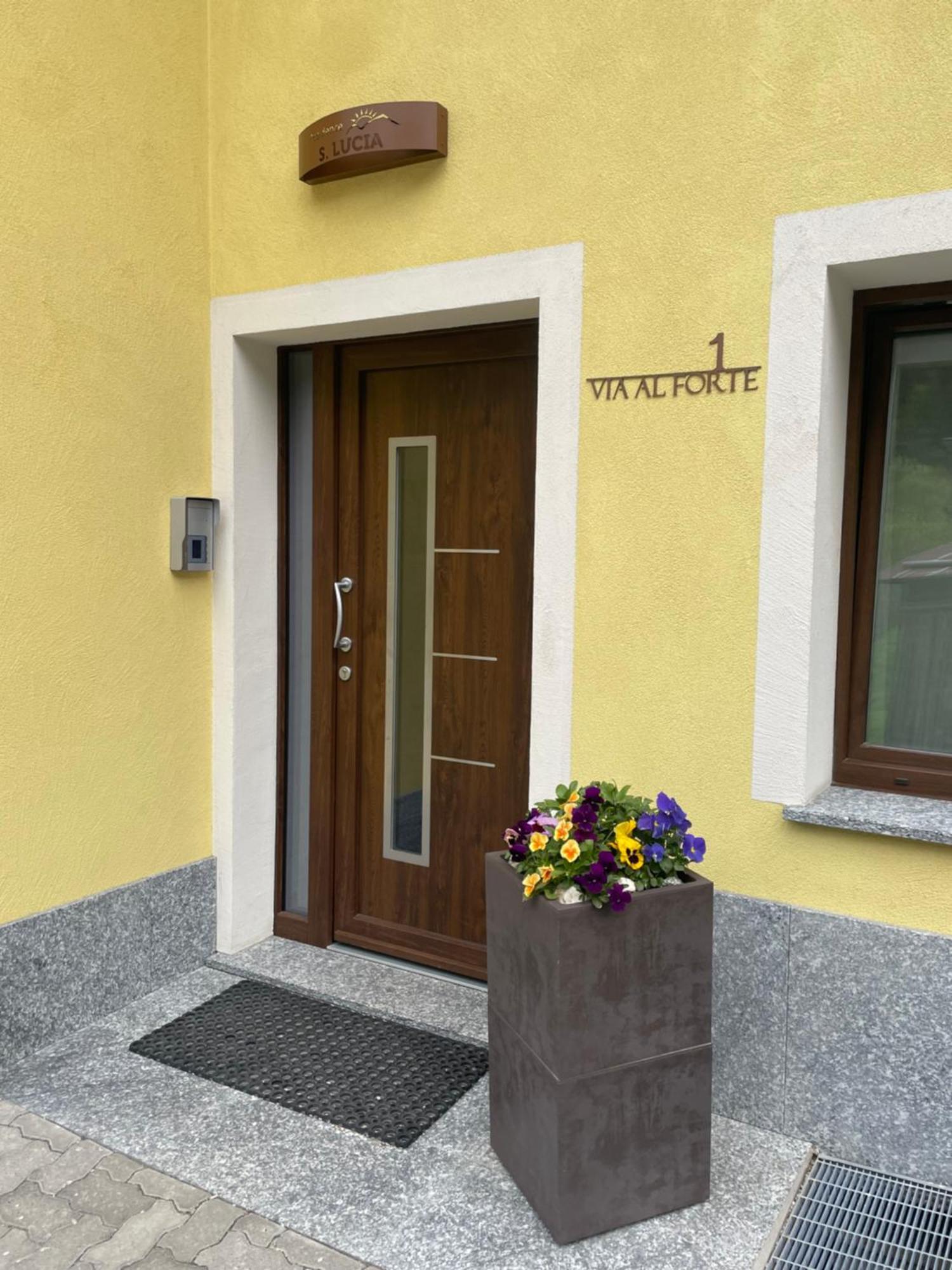 Residence S Lucia - Appartamenti Alle Porte Di Bormio Valdisotto Eksteriør bilde