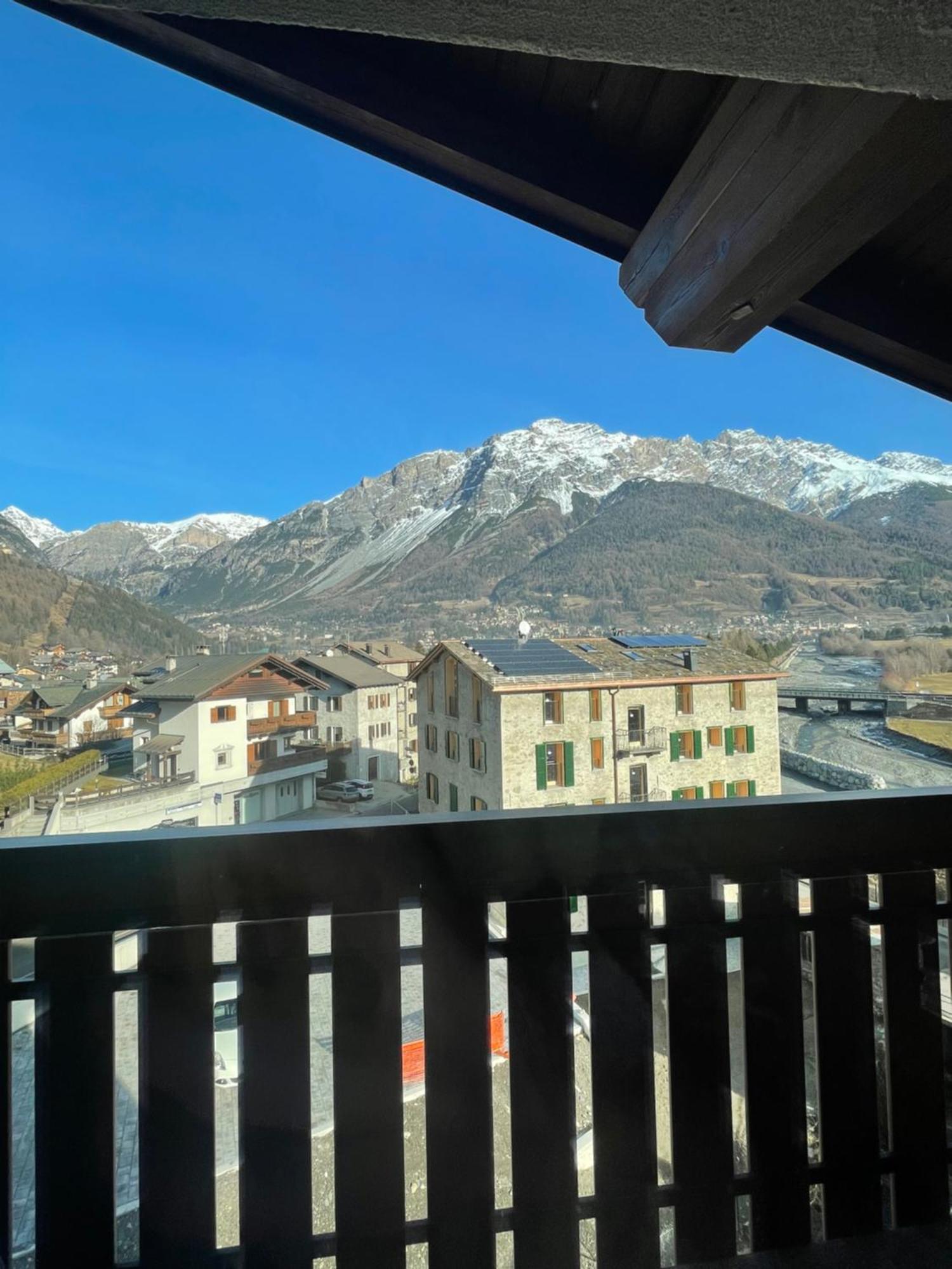Residence S Lucia - Appartamenti Alle Porte Di Bormio Valdisotto Eksteriør bilde