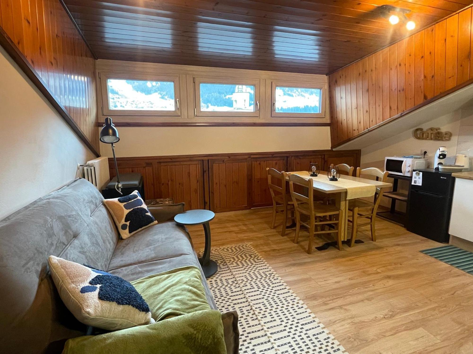 Residence S Lucia - Appartamenti Alle Porte Di Bormio Valdisotto Eksteriør bilde